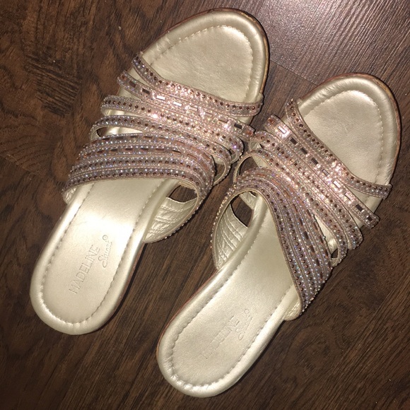 Madeline Stuart Strappy Rhinestone Sandal Wedges 8.5 - Picture 3 of 5